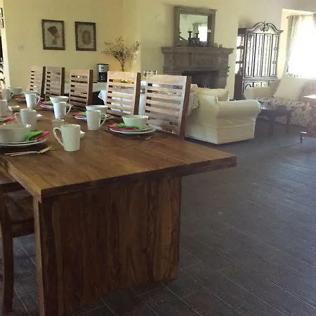 Gorteen House Apartamento *